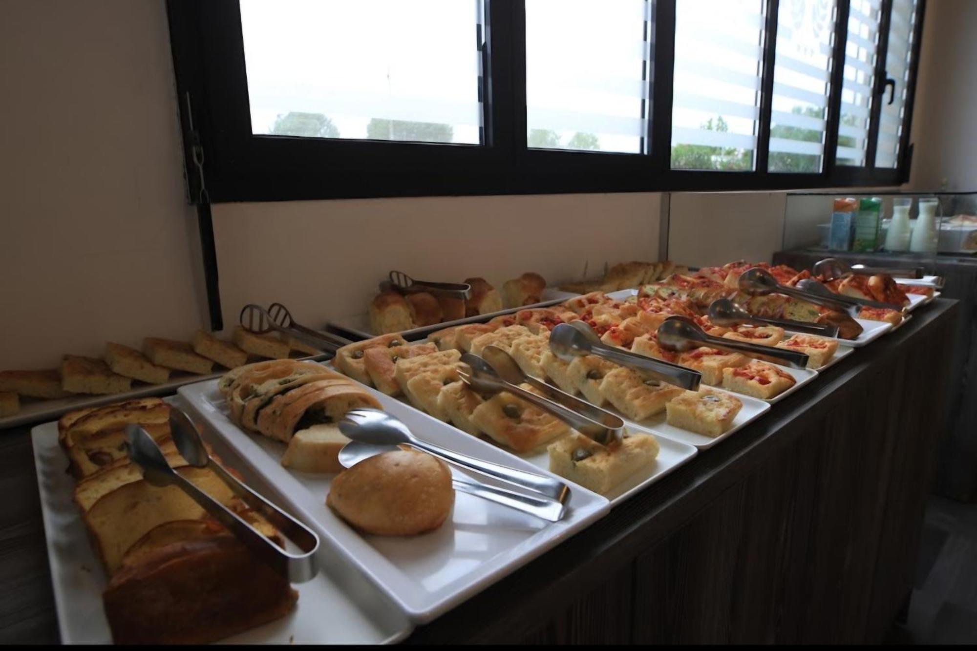 Hotel Helios Beach Milano Marittima Extérieur photo