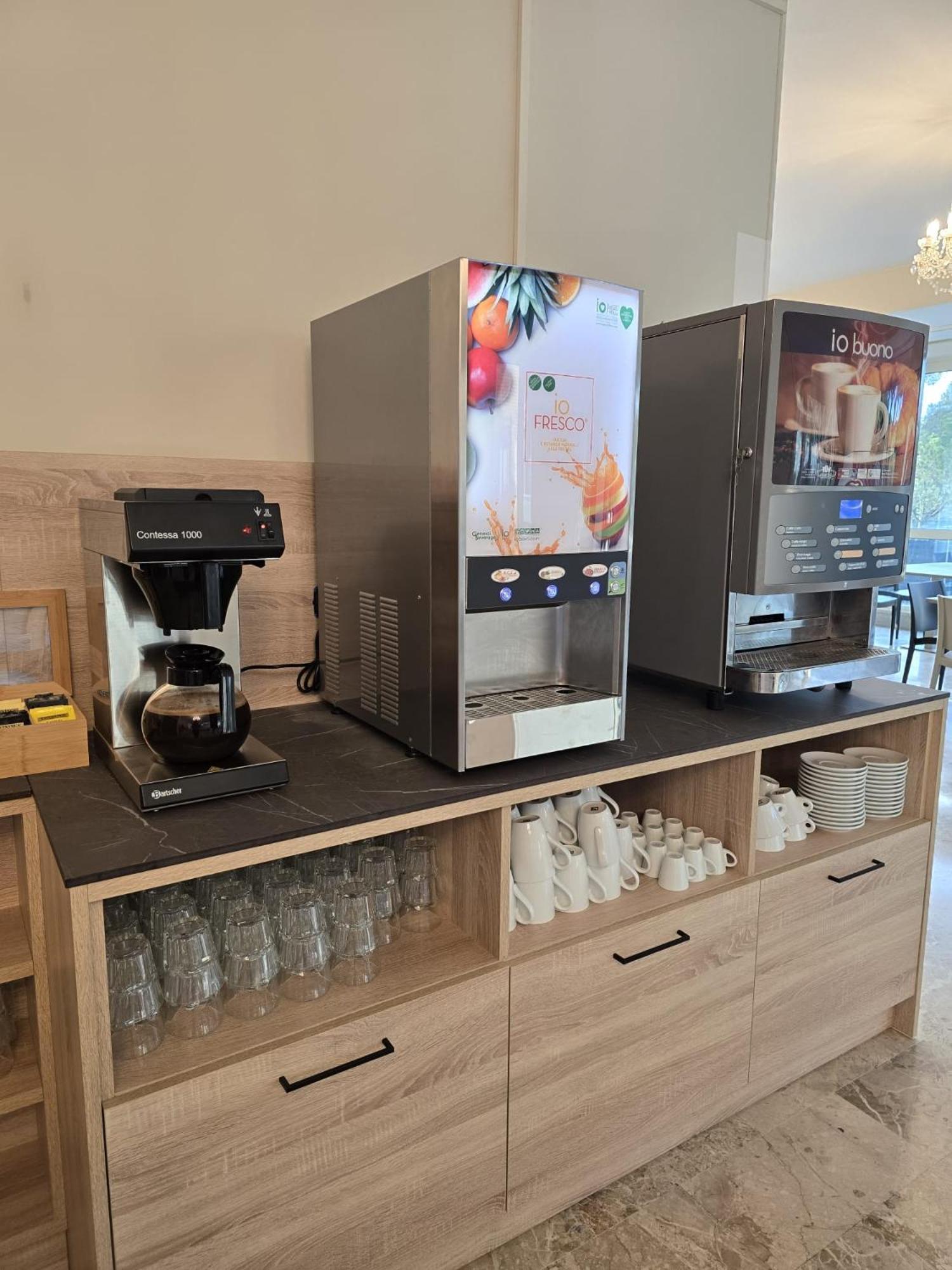 Hotel Helios Beach Milano Marittima Extérieur photo