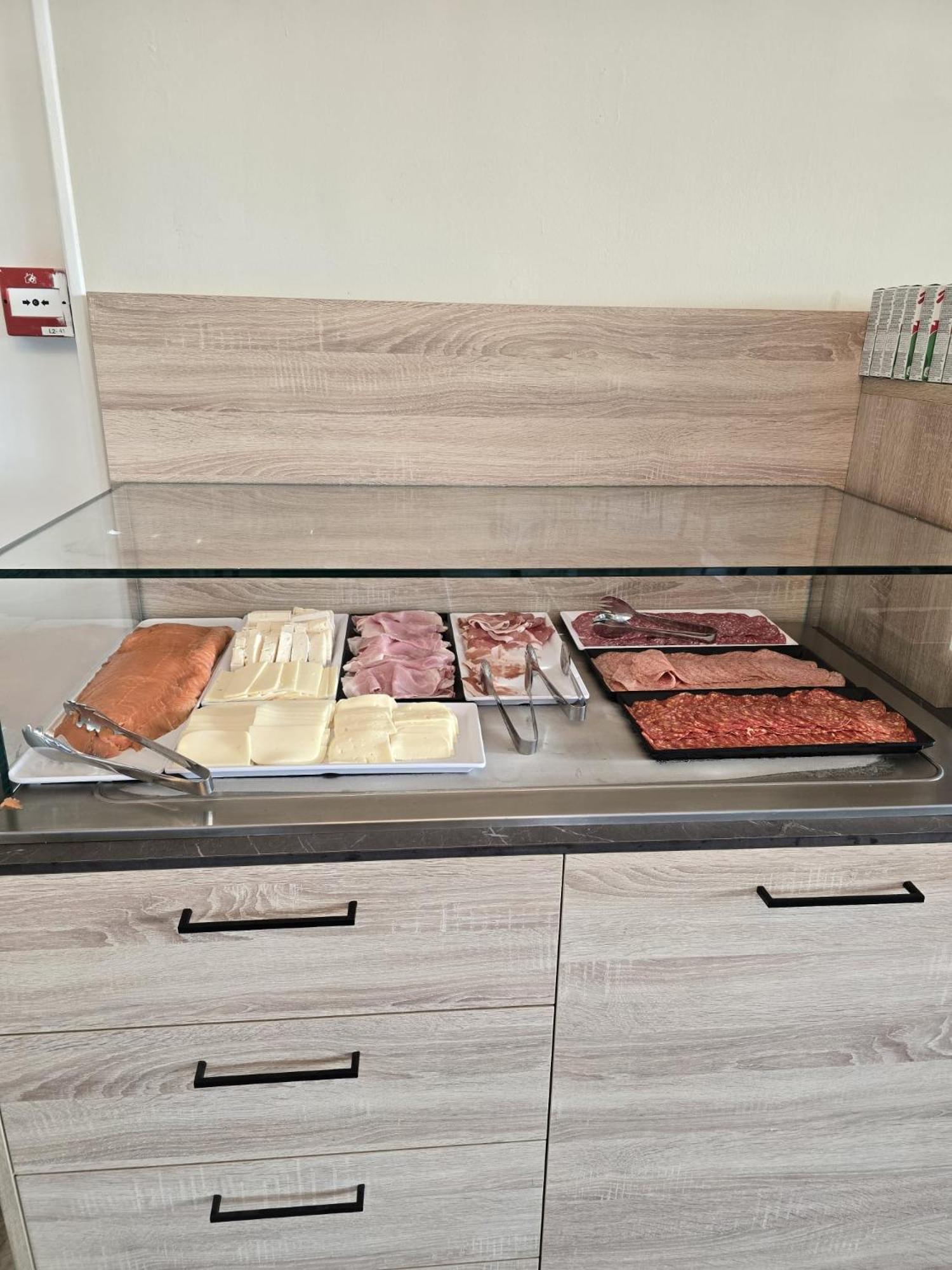 Hotel Helios Beach Milano Marittima Extérieur photo