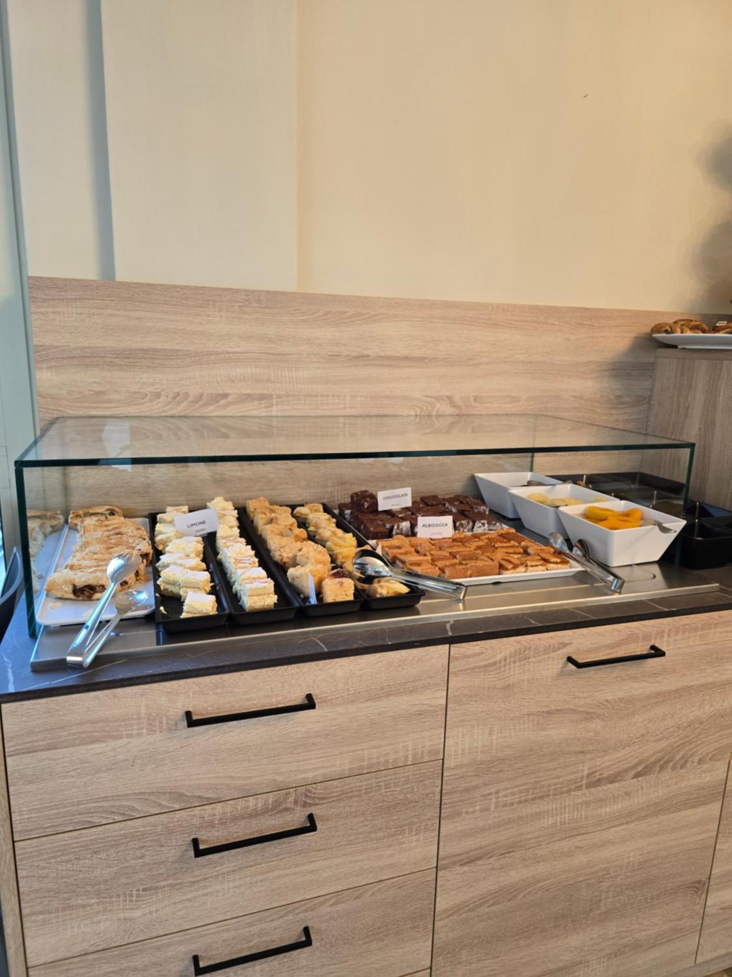 Hotel Helios Beach Milano Marittima Extérieur photo